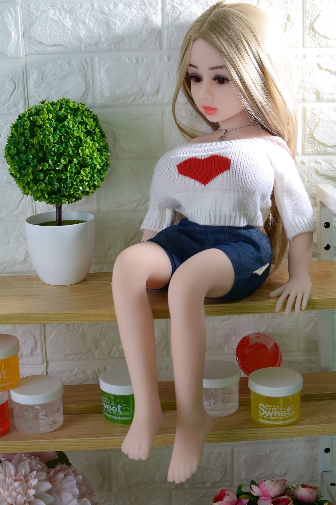 65cm-Smallest-Sex-Doll_aini_11