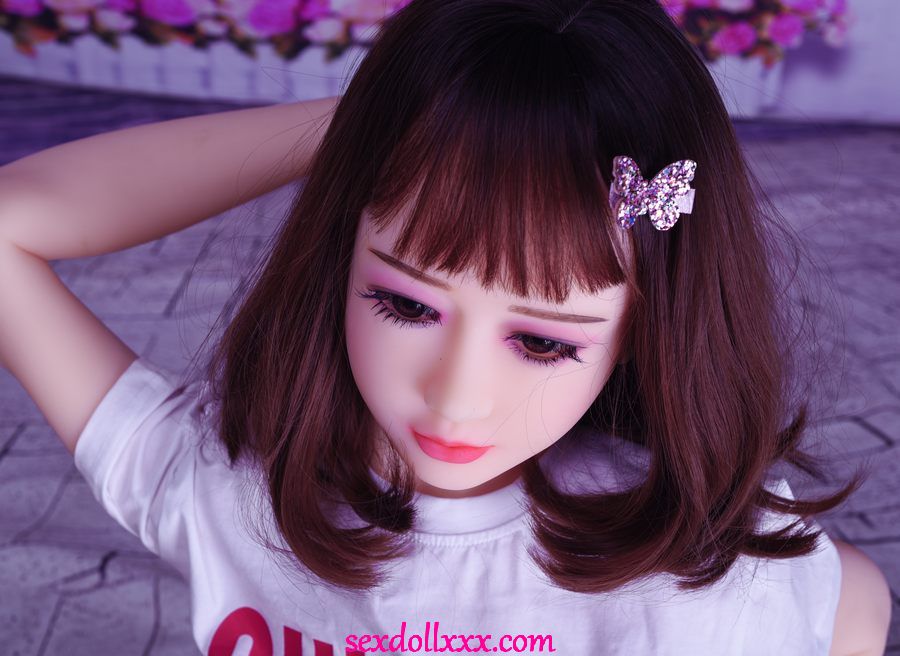 life like fuck dolls 5v8