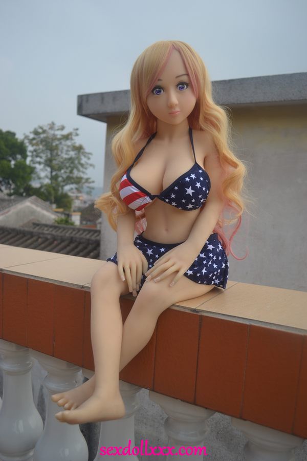 realistic-anime-doll-6k8