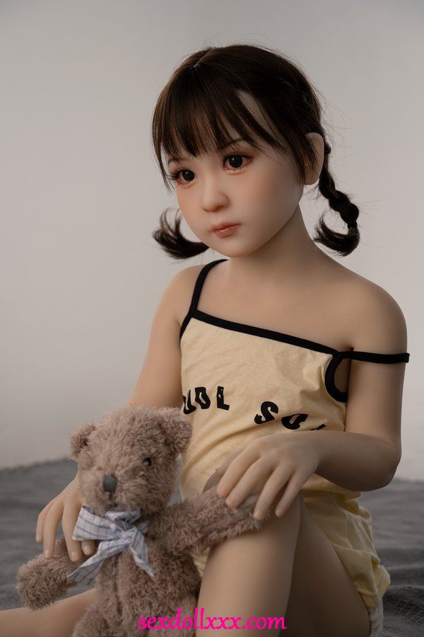 new-real-doll-z51