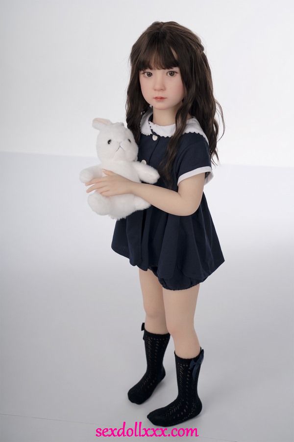 young-silicone-doll-z516
