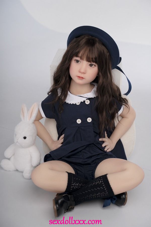 young-silicone-doll-z59