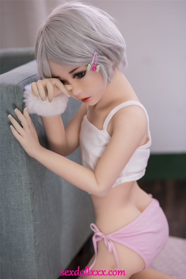 real-life-sex-dolls-3s1