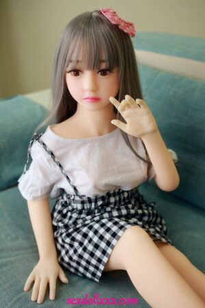 Small Sexdoll Porn