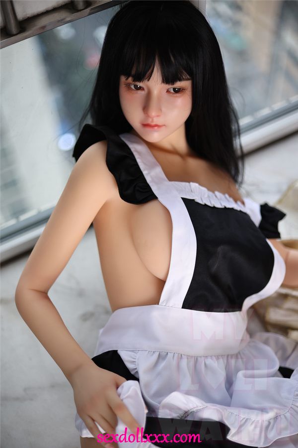 asian-fuck-dolls-juxt13
