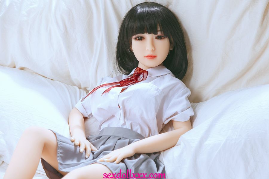 lucifer-sex-doll-uyhj5