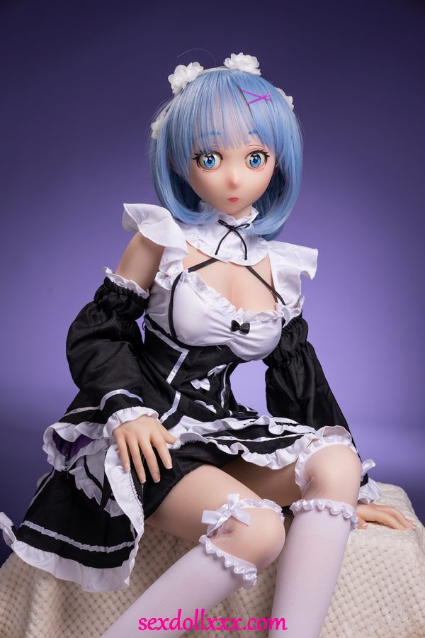 synthetics-doll-kiopq1