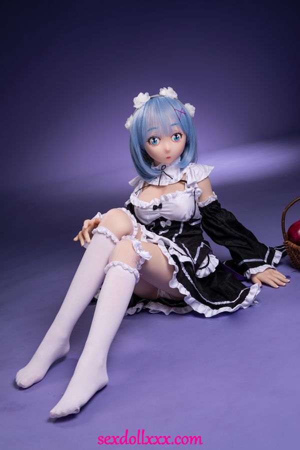 synthetics-doll-kiopq13