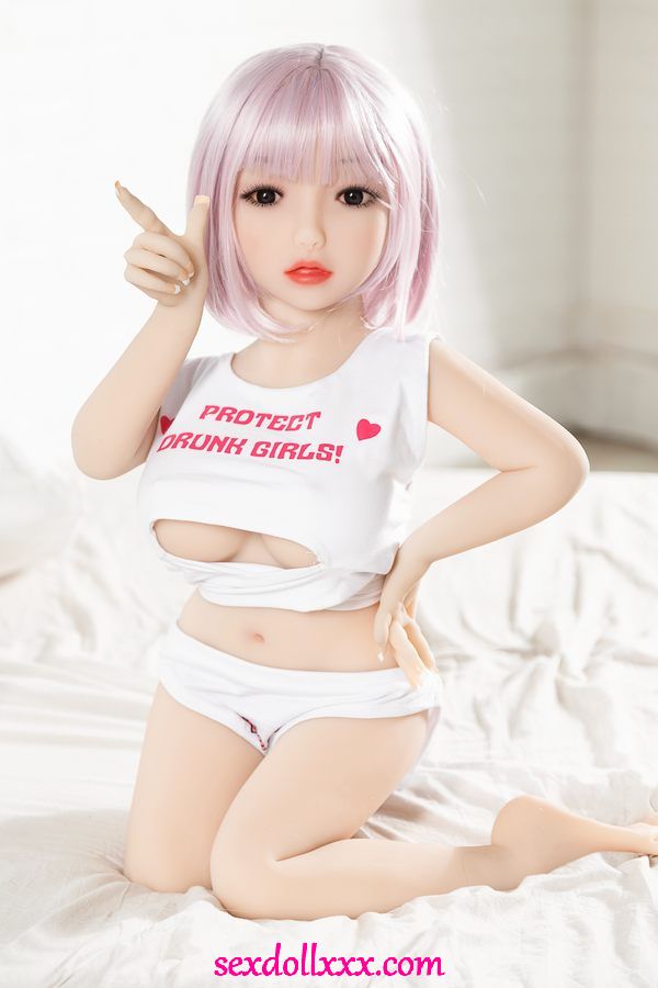 vr-fuck-dolls-yunt3
