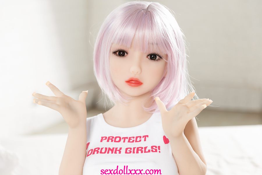 vr-fuck-dolls-yunt4