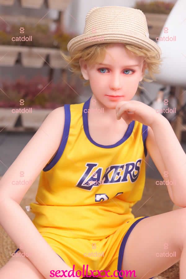 catdoll-133cm-male-doll-gh7x25-600x900