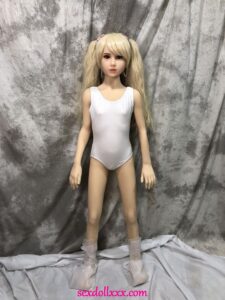 doll fetish gif h6t5x8