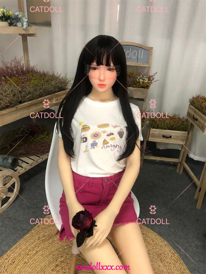 doll-sex-reddit-e5tux6