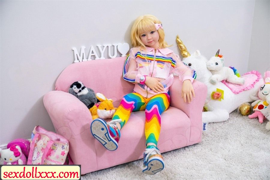 kissable-sex-doll-b7uj15