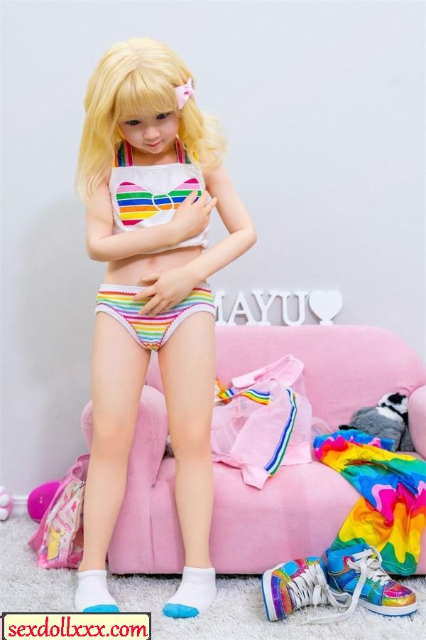 kissable-sex-doll-b7uj6