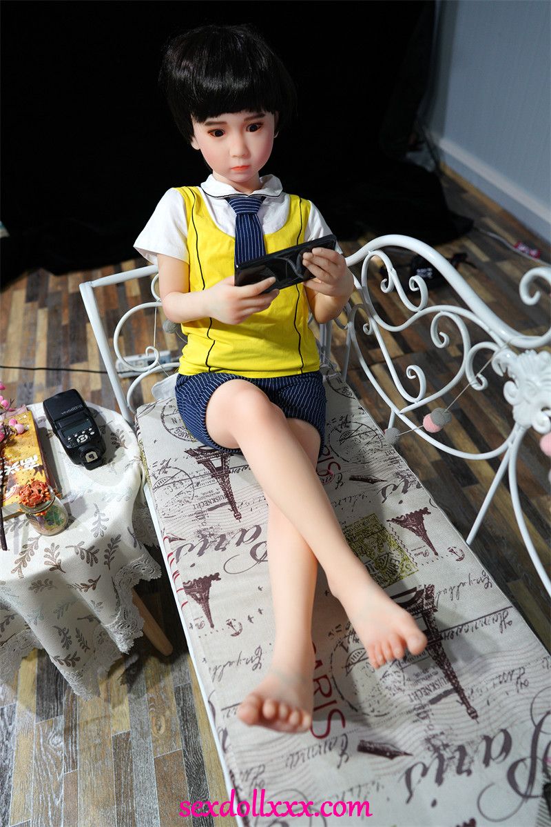 shota-boy-catdoll-6t7ux5