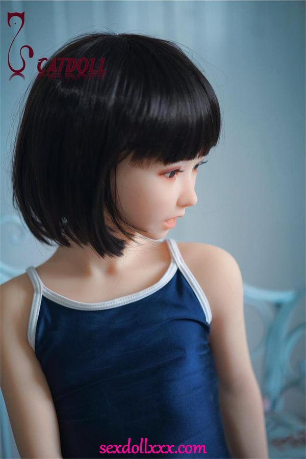 ultimate-sex-doll-n8iux3