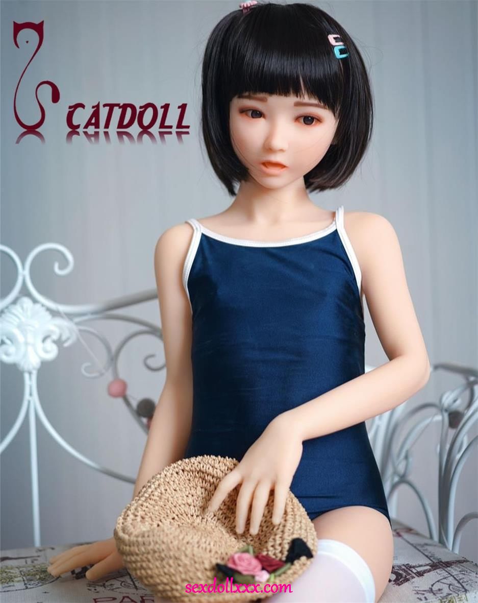 ultimate-sex-doll-n8iux7