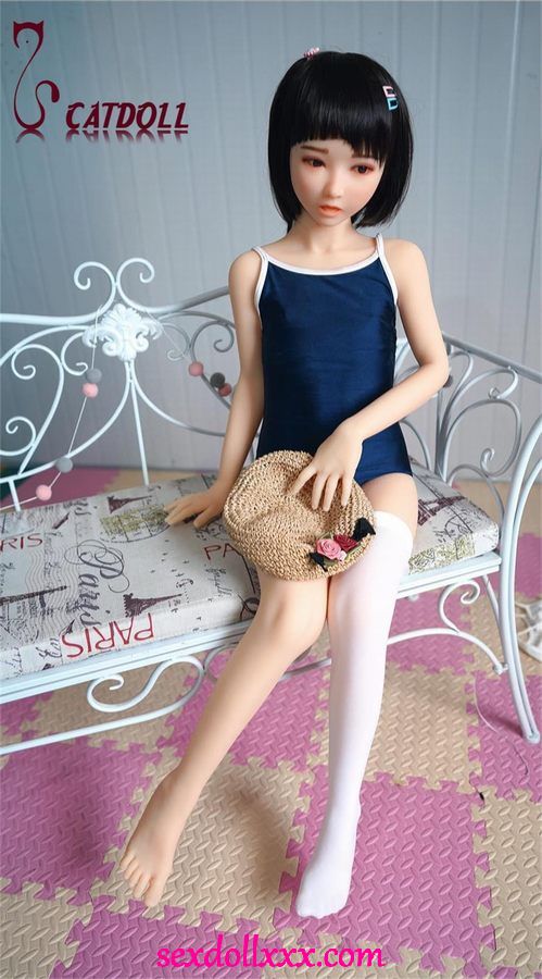 ultimate-sex-doll-n8iux8