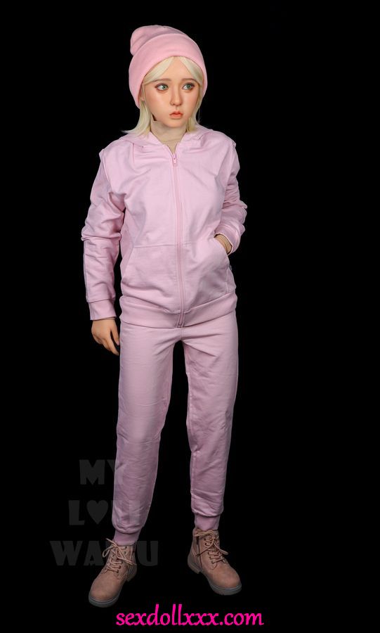 148cm-silicone-dolls-00w2s10