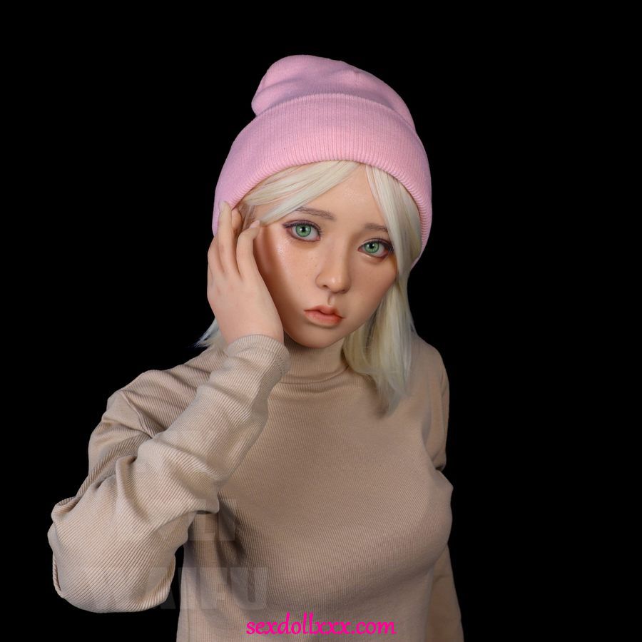 148cm-silicone-dolls-00w2s12