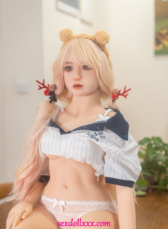 sex-doll-riding-dick-3w2qa30