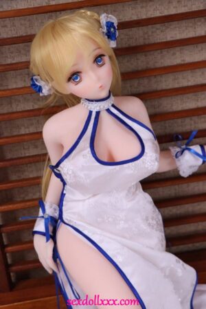 Japanese Fucking Hot Sex Doll Clarissa - Crysta