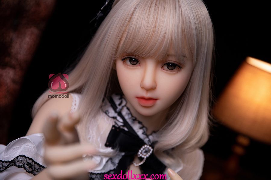 sex-doll-thriller-f5iuv3