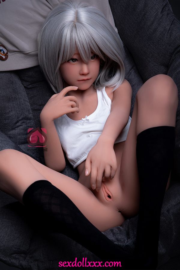 julia-sex-doll-xRx13t11