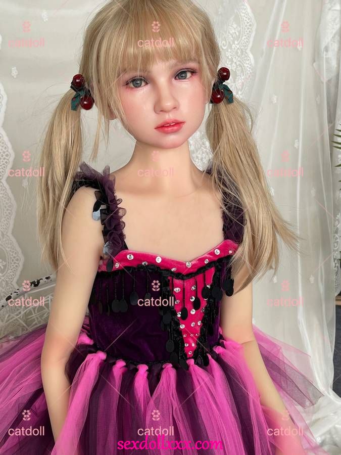 robo-doll-sex-rWq25g23