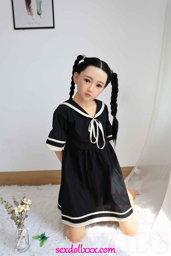 sex-doll-image-vCp46c13