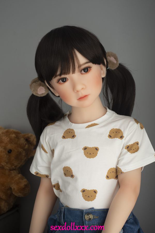 sex-doll-store-aZa02h6