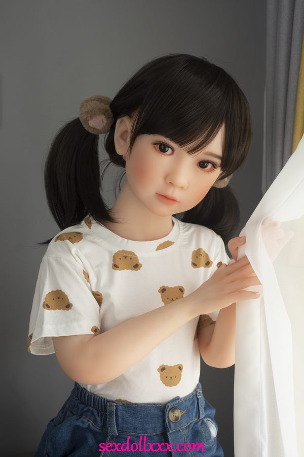 sex-doll-store-aZa02h8