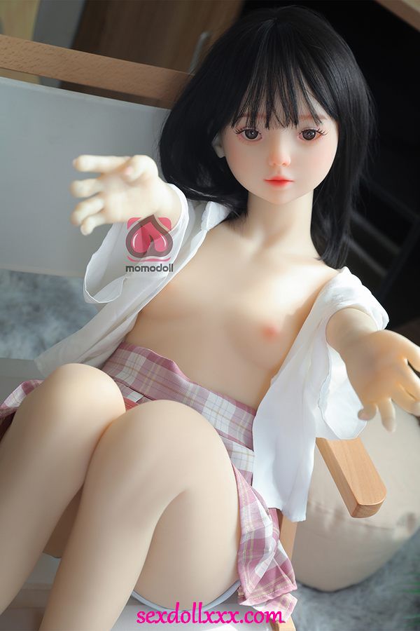 white-sex-doll-yTt92a23