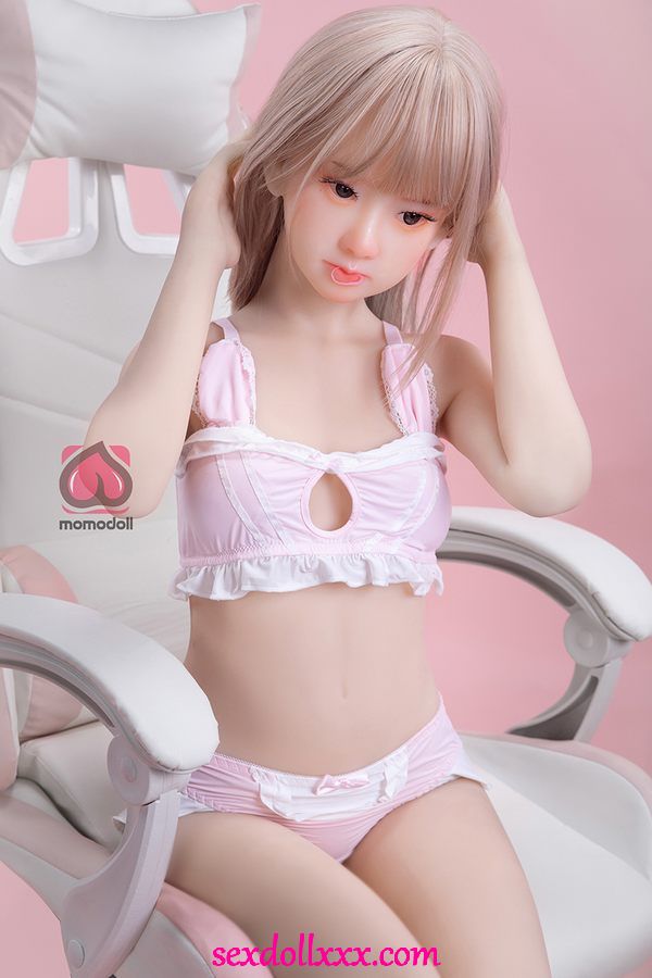 wiass-sex-doll-qMg75c2