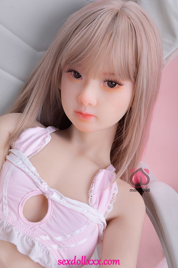 wiass-sex-doll-qMg75c20