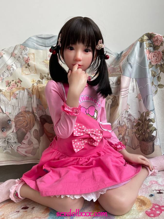 128cm-young-doll-w2eiux15