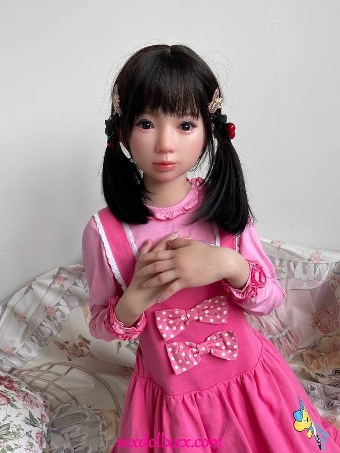 128cm-young-doll-w2eiux18