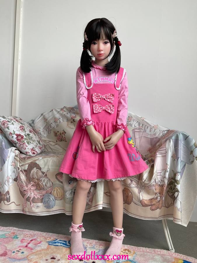 128cm-young-doll-w2eiux19