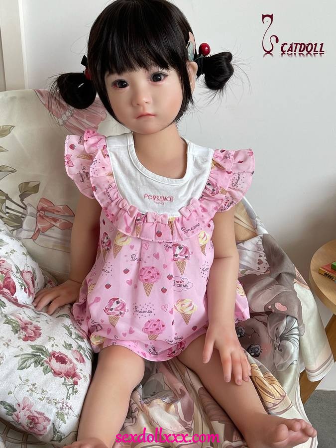 88cm-little-doll-b7tgx22