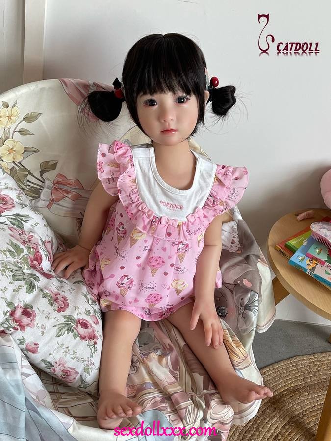 88cm-little-doll-b7tgx23