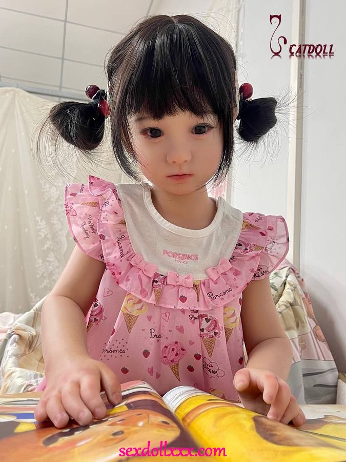 88cm-little-doll-b7tgx29