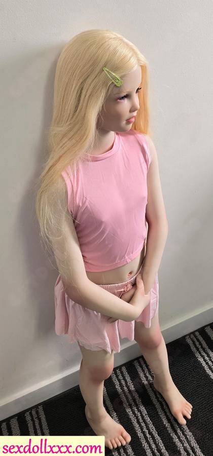 tnaflix-sex-doll-tKn38h1
