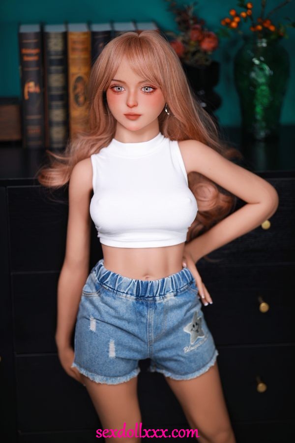 buying-a-sex-doll-rFs97p13