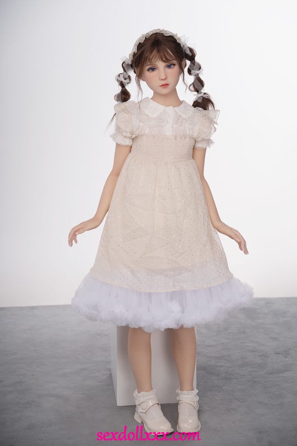 discount-sex-doll-pUb45m12
