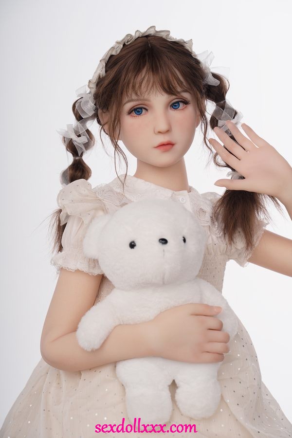 discount-sex-doll-pUb45m17