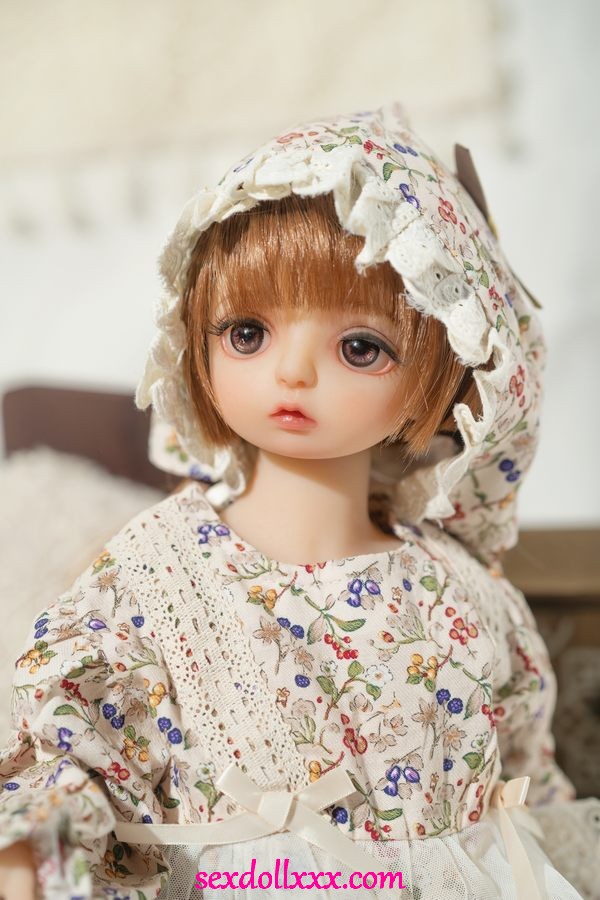 european-sex-doll-eCk27t13