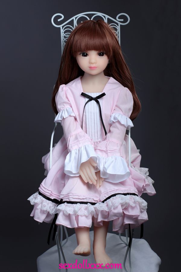 jennifer-sex-doll-dUb02h3