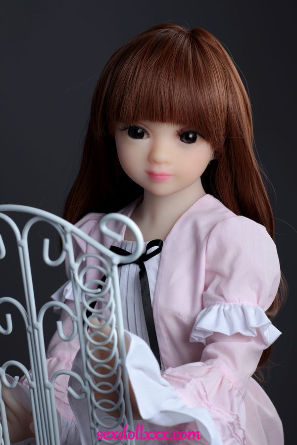 jennifer-sex-doll-dUb02h6