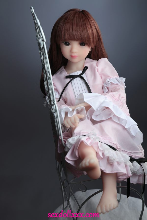 jennifer-sex-doll-dUb02h8